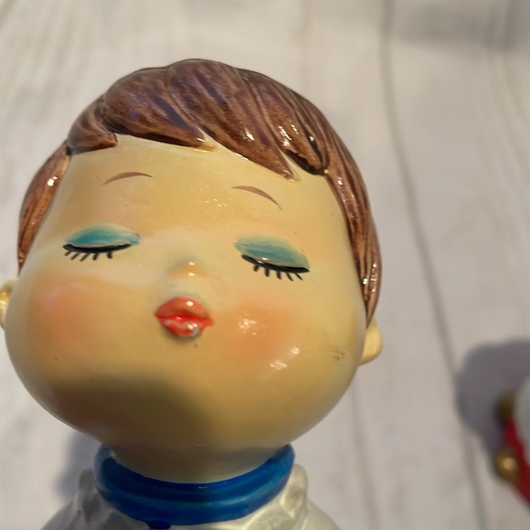 Vintage Star hand painted ceramic pair of kissing angels in Original Box. - Picture 7 of 14